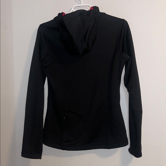 O'Neill Black Jacket with Coral Details - Picture 4 of 13